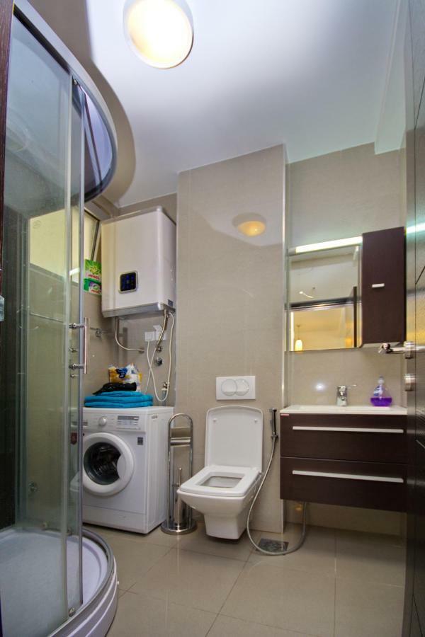 Apartment Dobrota Kotor Kültér fotó