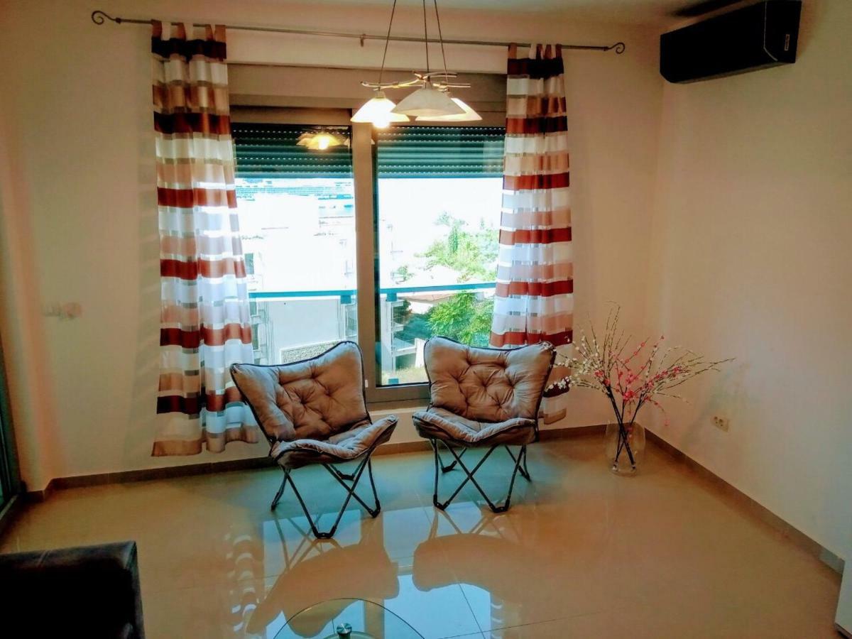 Apartment Dobrota Kotor Kültér fotó